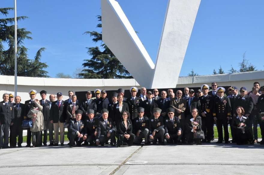 dumlupina-denizalti-anma-foto-dha-12