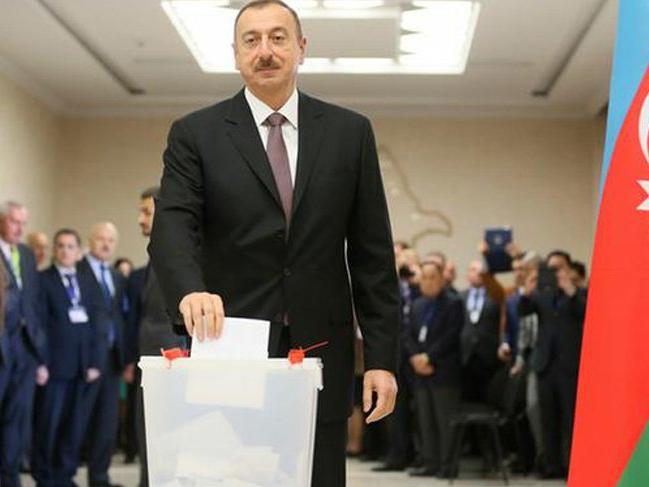Aliyev 4. kez cumhurbaşkanı seçildi