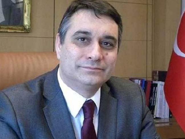 Türk Büyükelçi Turgut Rauf Kural hayatını kaybetti