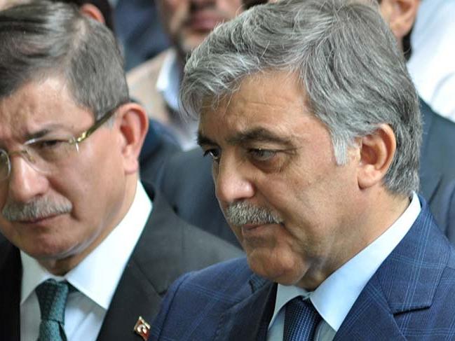 Abdullah Gül ve Ahmet Davutoğlu görüştü...