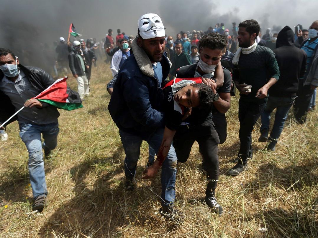 Gazze dumanlar altında: Ölü ve yaralılar var