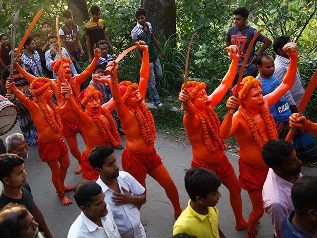 Hindular Kırmızı Cam Festivali'nde yeni yılı karşıladı