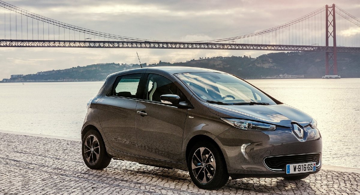 renault-zoe-2017-1600-02-kopya
