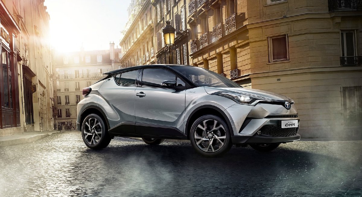 toyota-c-hr-2017-1600-07-kopya