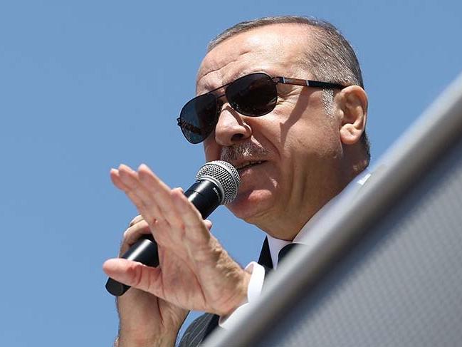 Kulisler kaynıyor: AK Parti milletvekili adayları listesinde Erdoğan, 200 vekili liste dışında bıraktı