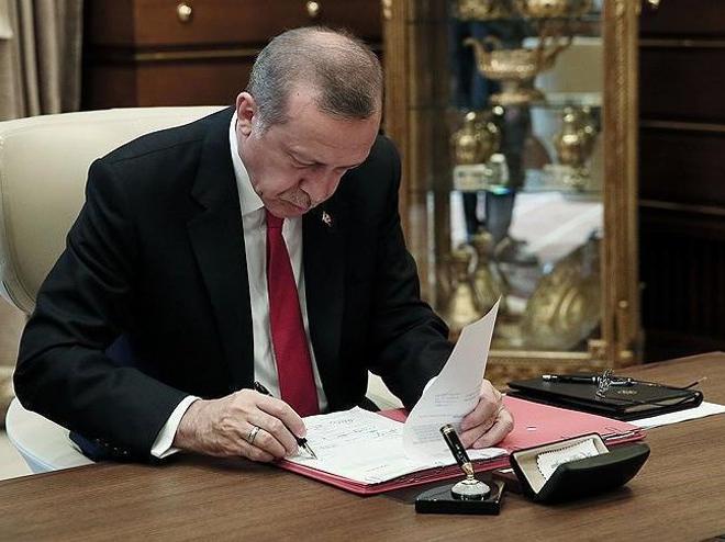 Cumhurbaşkanı Erdoğan, o rektörü görevden aldı