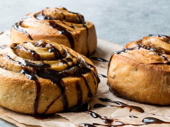 İsveç Keki nasıl yapılır? Tatlıdan vazgeçemeyenler için İsveç Keki Tarifi ve kalori miktarı...
