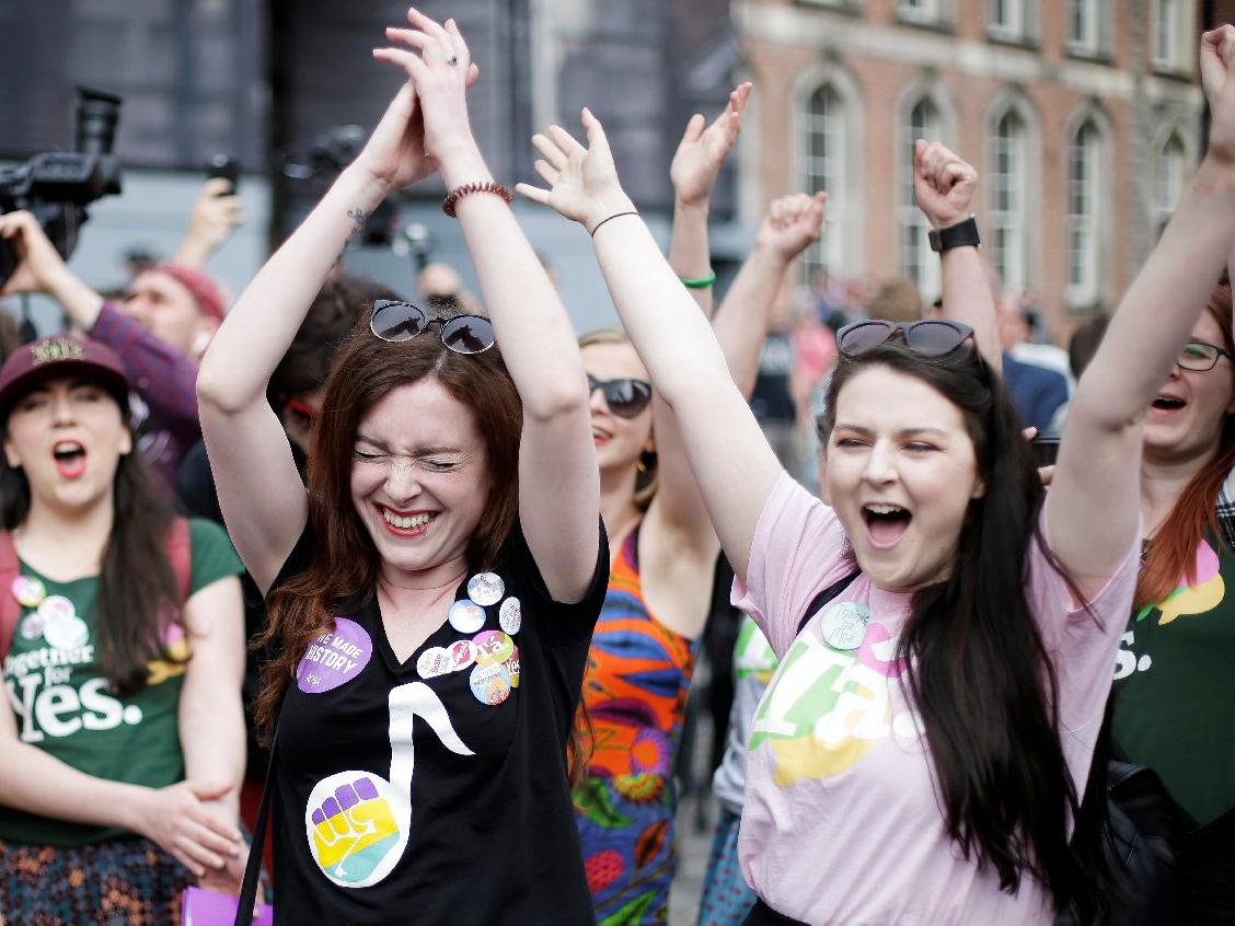 İrlanda'da kürtaj yasağı referandumu: Ezici çoğunlukla 'Evet'