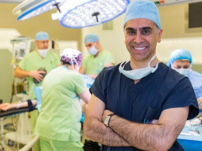 Prof. Dr. Murat Aksoy: Tıp fakültesini empati yeteneği yüksek kişiler tercih etmeli