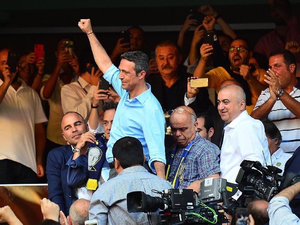 Fenerbahçe başkanlık seçimi sona erdi! Ali Koç, Fenerbahçe başkanı oldu!