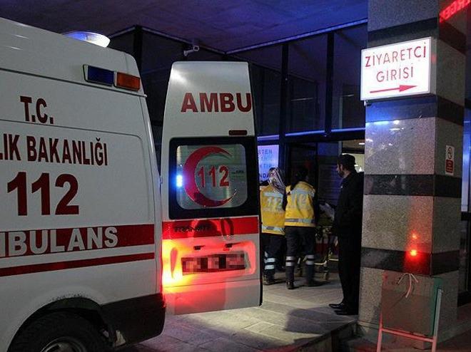 Bitlis'te trafik kazası: 3 ölü, 4 yaralı