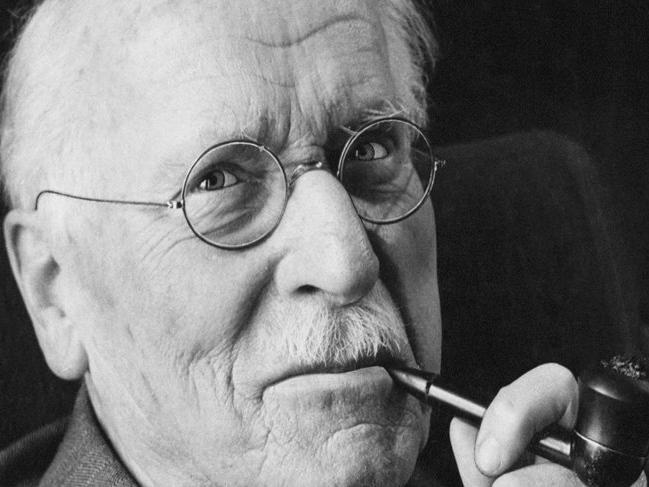 Carl Gustav Jung kimdir? Carl Gustav Jung ölümünün 57. yılında anılıyor