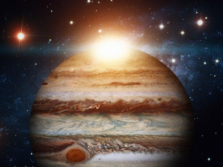 NASA, Jüpiter'deki şimşeklerin sırrının çözüldüğünü açıkladı
