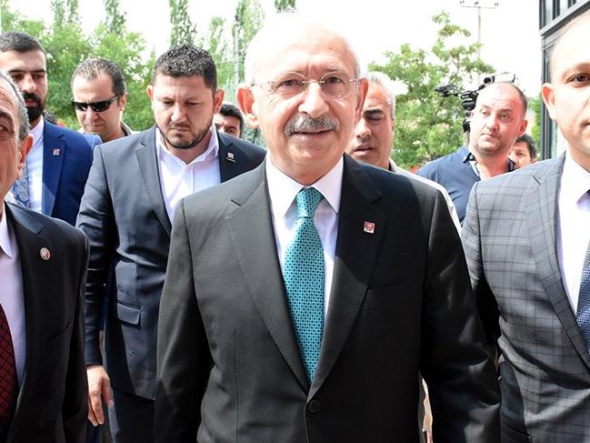 Kılıçdaroğlu o Danıştay üyesi için istifa çağrısını yineledi