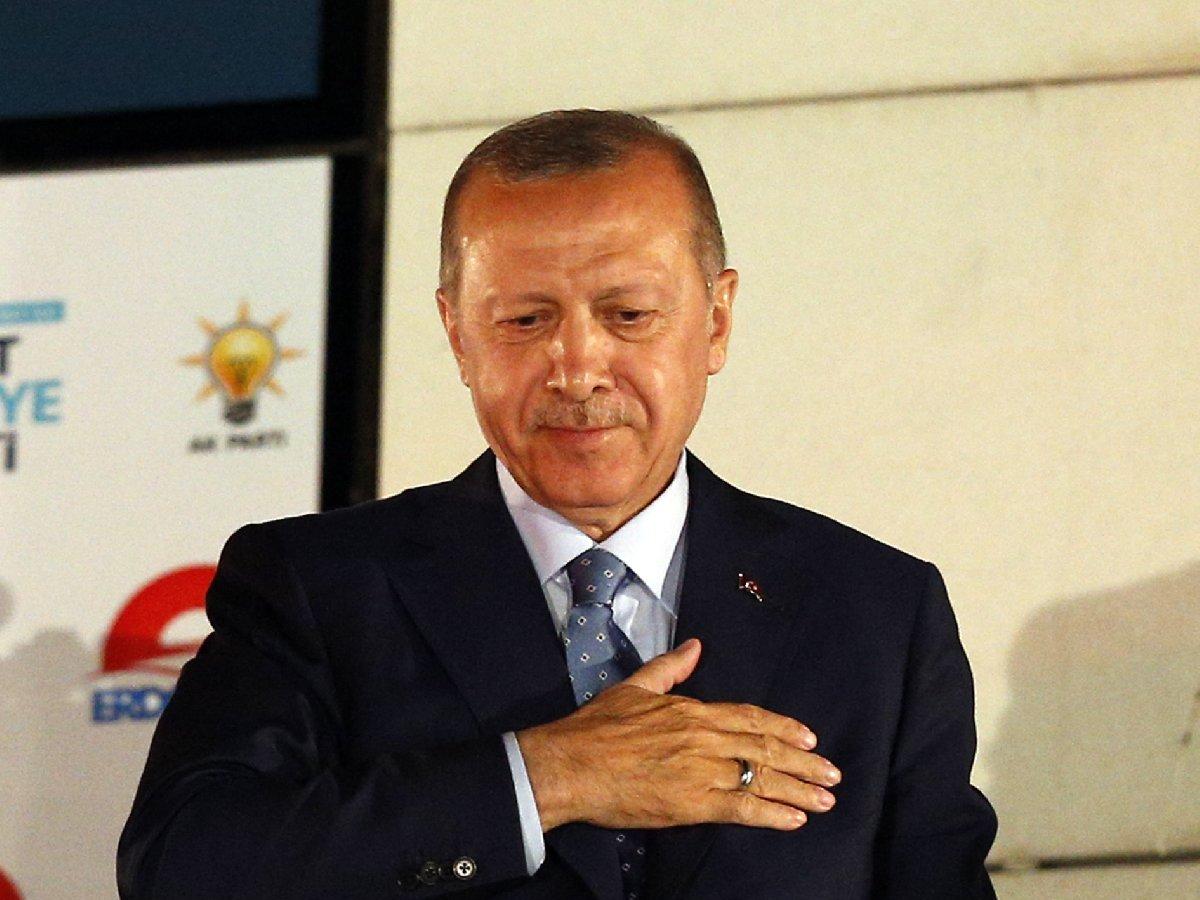 CHP'li vekilden Erdoğan'a seçim tebriği