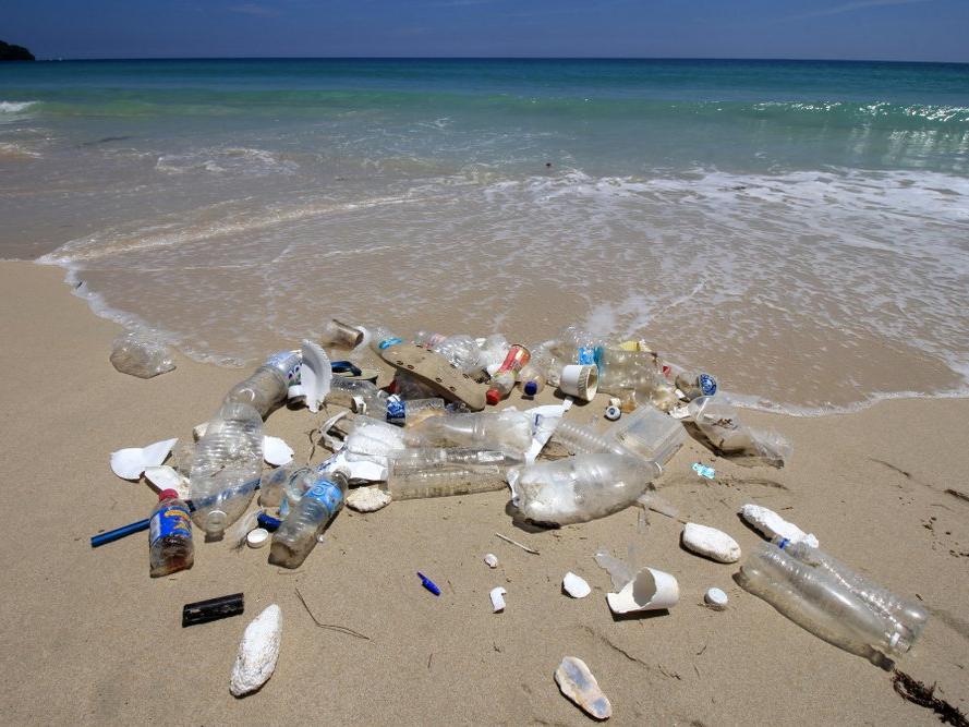 Türkiye’de günde 144 ton plastik atık denize karışıyor!