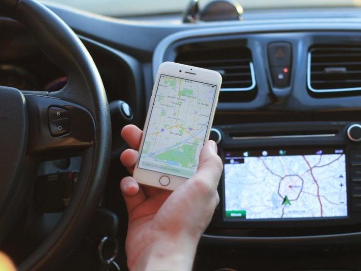 Aracınızda navigasyon yok mu? Artık sorun değil!