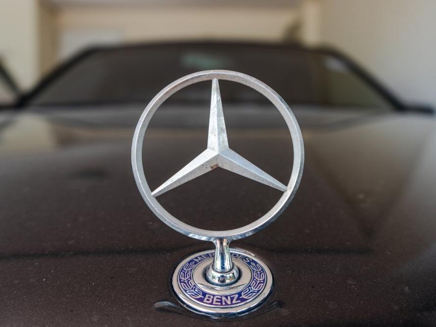 Mercedes'e milyarlarca euroluk emisyon cezası