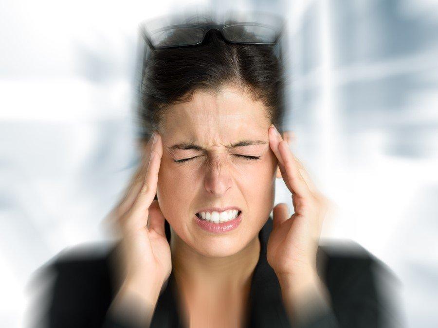 Sinüzit nedir? Şiddetli baş ağrısı yapan Sinüzit belirtileri ve tedavi yolları