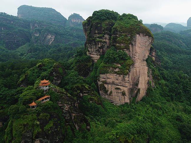 Çin'in UNESCO Mirası'ndaki Taoist Parkı