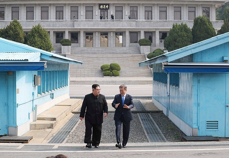 Kuzey Kore ile Güney Kore liderleri geçtiğimiz aylarda bir araya gelmişti. 