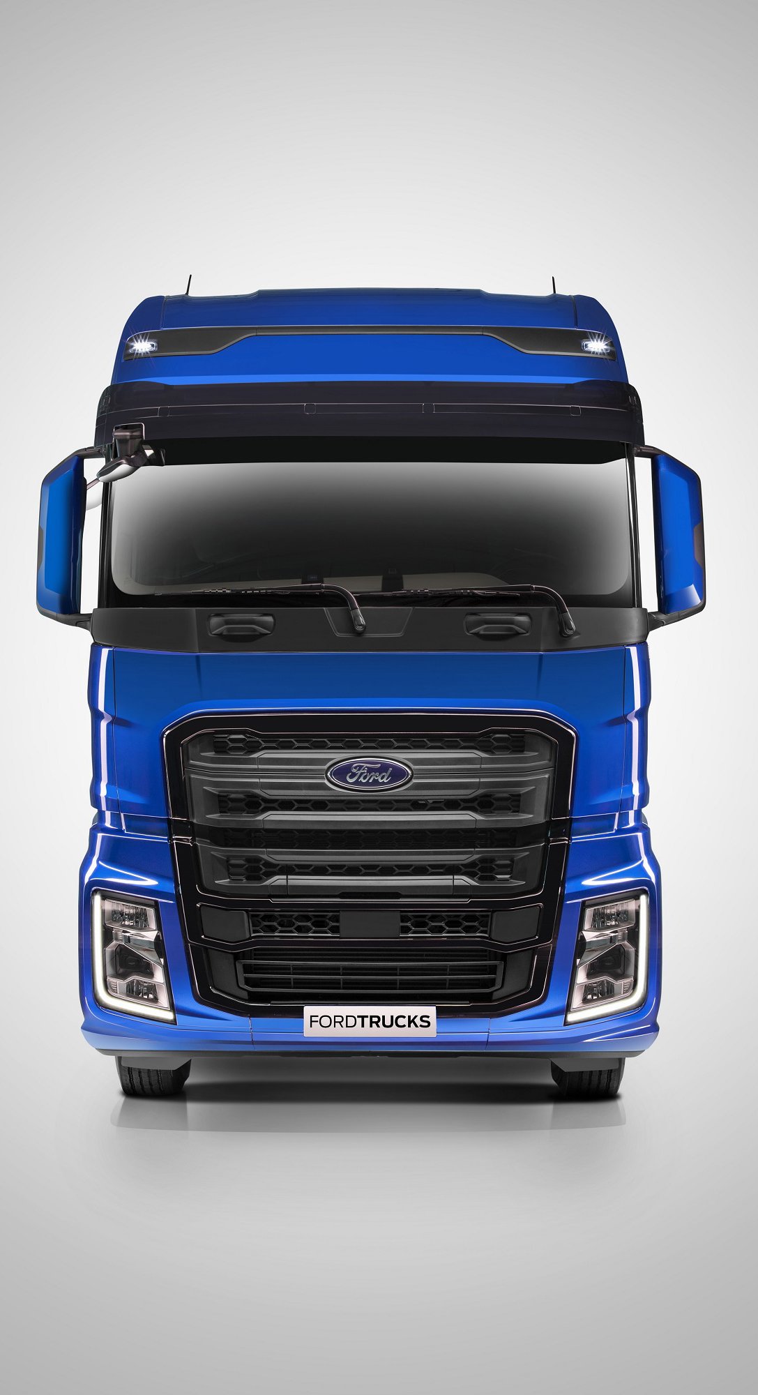 ford-trucks-yeni-cekici-2-kopya