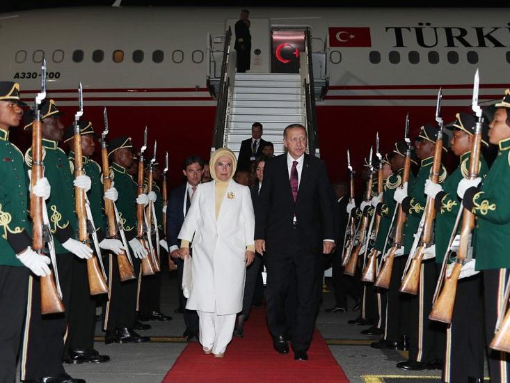 Cumhurbaşkanı Erdoğan 10. BRICS Zirvesi'nde