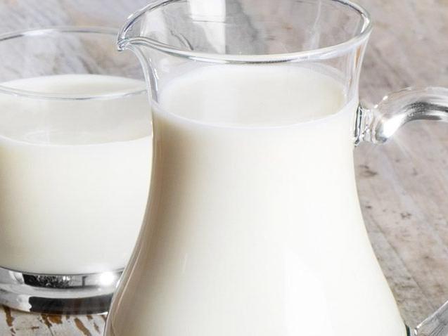 Çiğ süt litre fiyatına 27 kuruş zam geldi