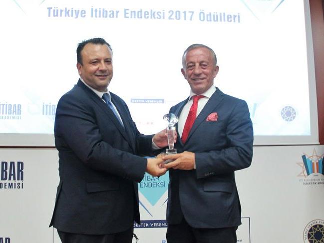 Ağaoğlu 7.kez en itibarlı inşaat şirketi seçildi