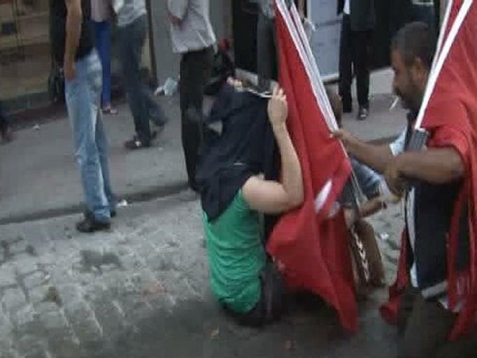 Gezi'nin bayrakçısı beraat etti