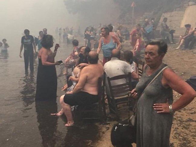 Yunanistan'daki yangın felaketi için vicdansız yorumlar
