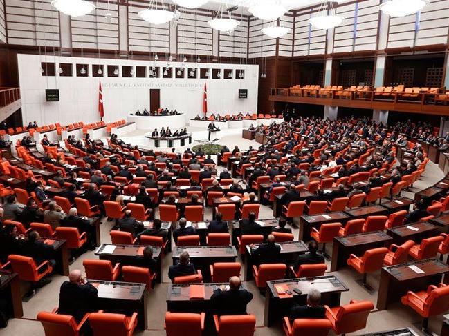 İYİ Parti’nin FETÖ önergesi AKP ve MHP'nin oylarıyla reddedildi