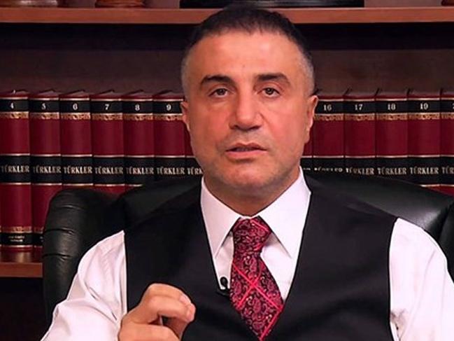 Sedat Peker 'akademisyenleri tehdit' davasından beraat etti