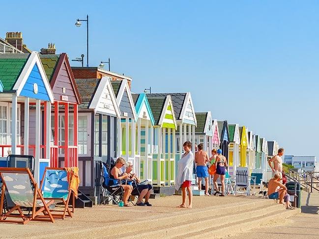 Kafa dinlemek için ideal Britanya’nın huzur dolu sahil kasabaları