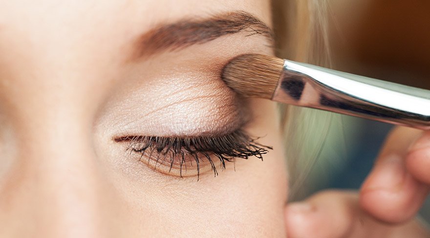 makyaj-malzemesi-shutter