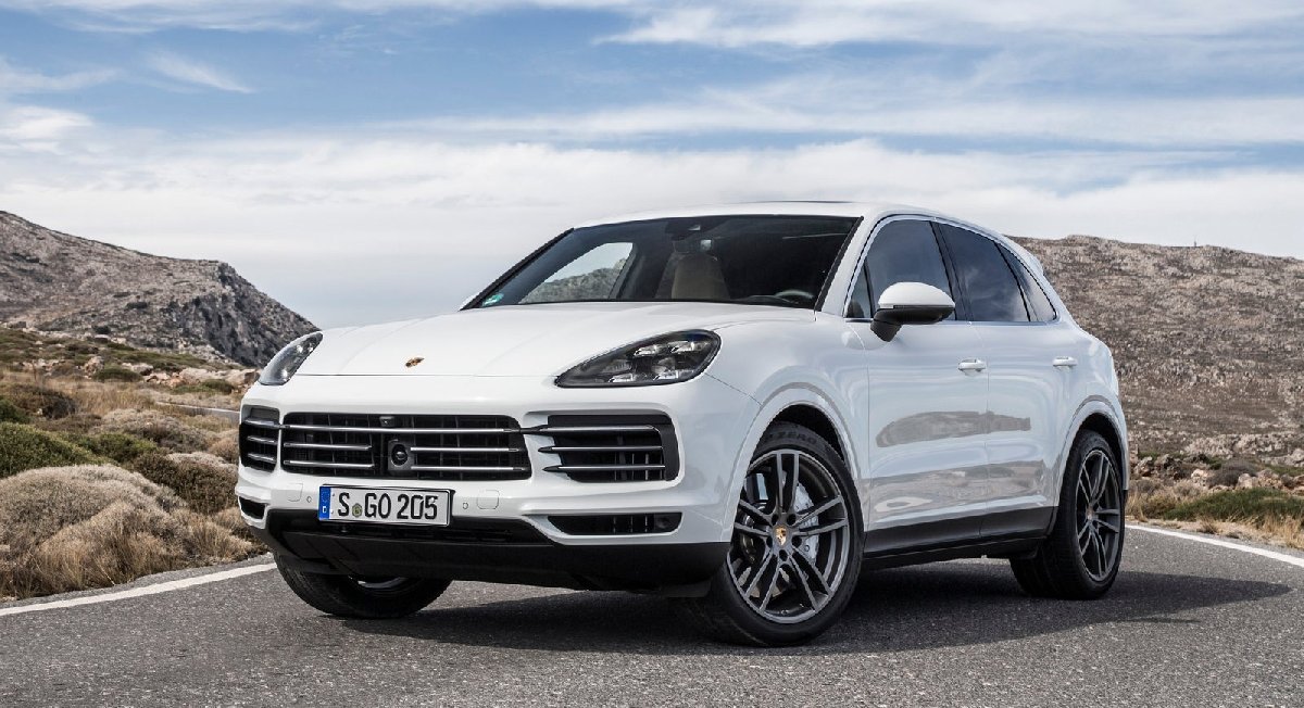 porsche-cayenne-2018-1600-06-kopya