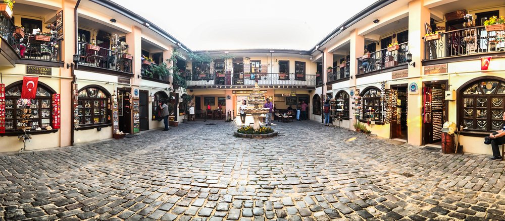 shutterstock_697935352