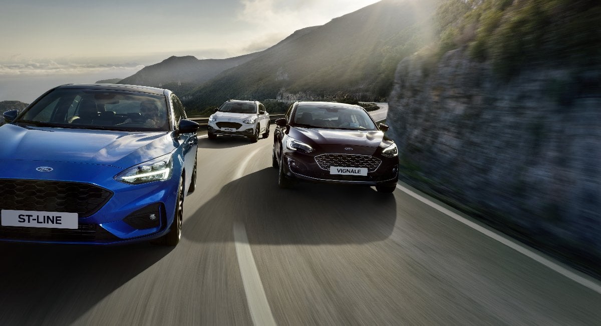 1533283175_ford_2018_focus_range-kopya