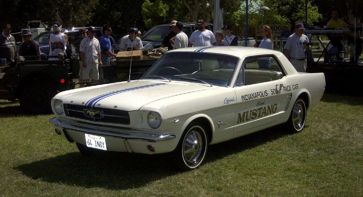 ford-mustang-1964-1600-06-kopya