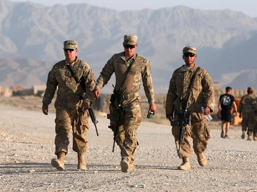 Afganistan'da NATO'ya intihar saldırısı: Çok sayıda ölü var