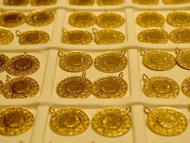 Altının gramı bugün 200 TL'yi aştı! Çeyrek altın ve gram altın fiyatı ne kadar oldu? İşte Kapalıçarşı güncel altın fiyatları...