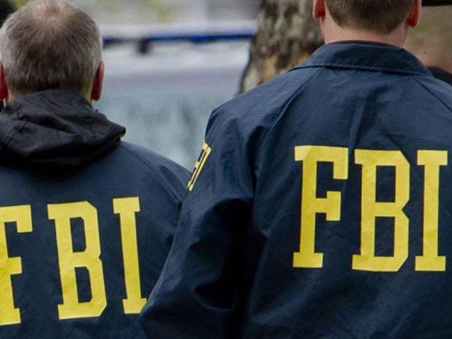 Trump karşıtı mesajları ortaya çıkan eski ajan FBI'dan kovuldu