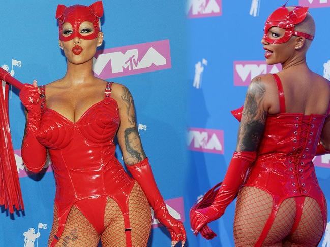 MTV Video Müzik Ödülleri'nde kırmızı halı şıklığı