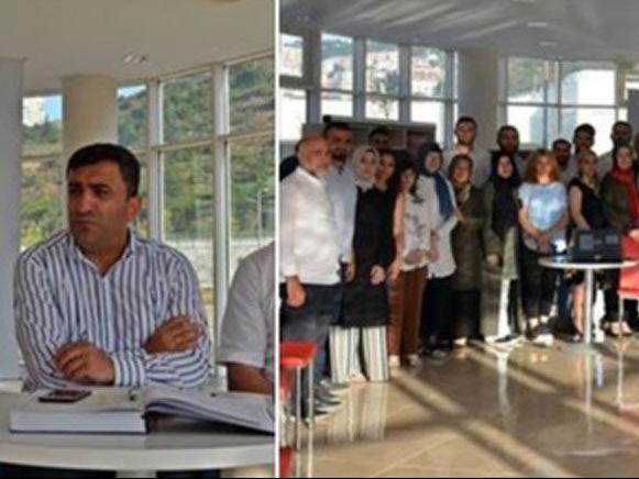 AKP ilçe teşkilatı devletin il müdürlüğünde toplandı