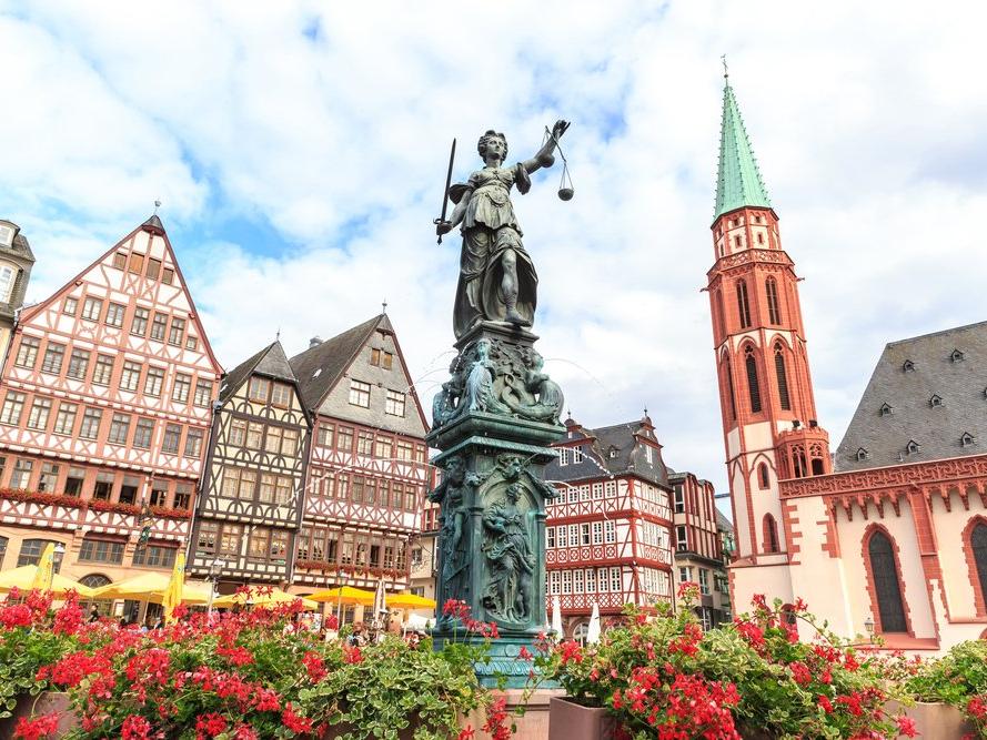 Almanya gezilecek yerler: Göz alıcı Ortaçağ mimarisi ile Almanya gezi rehberi...