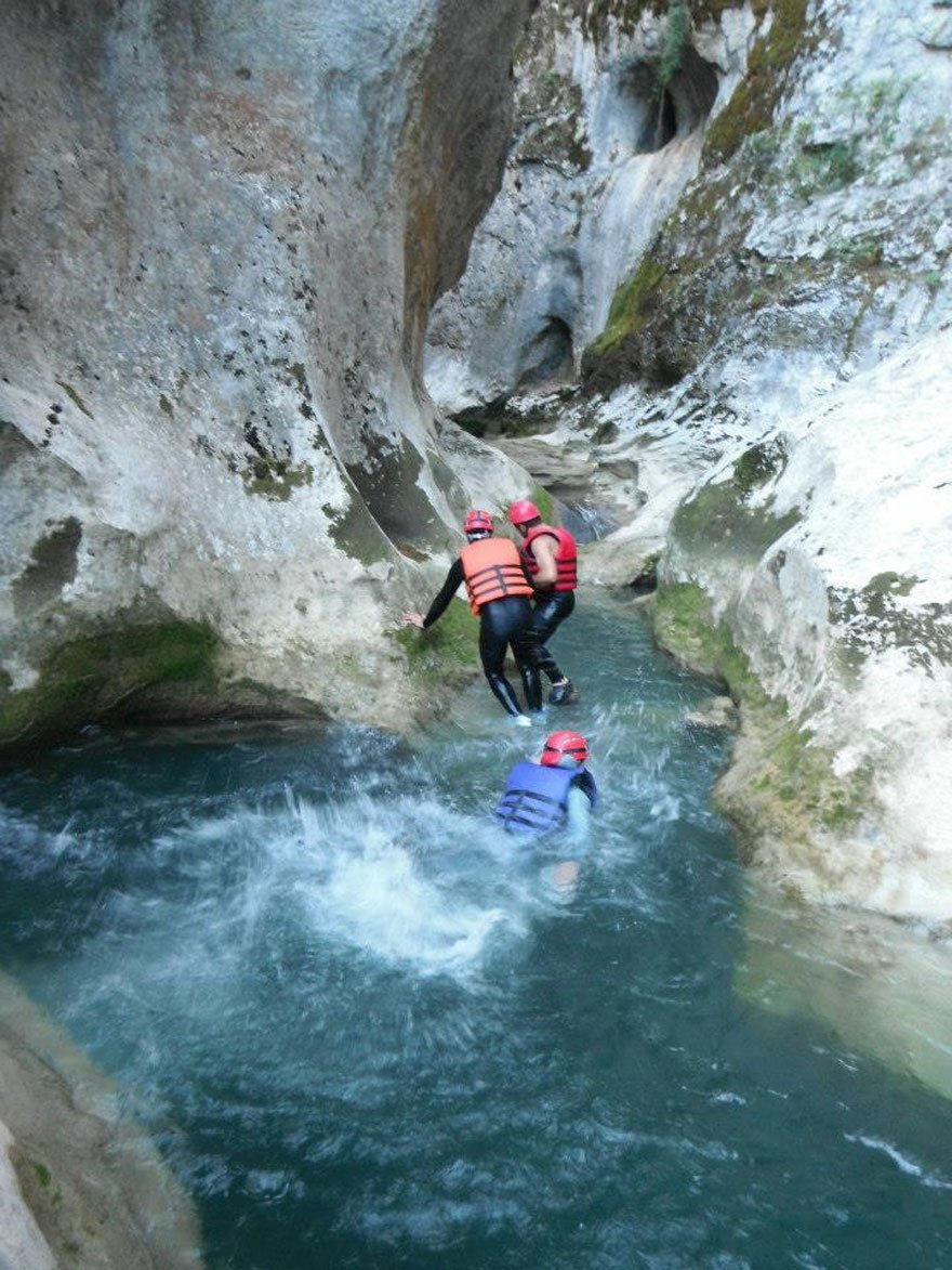 Valla Kanyonu, Dünyanın en büyük 2’inci kanyonu olarak biliniyor.