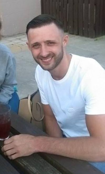 kiskanc-sevgili-facebook-3