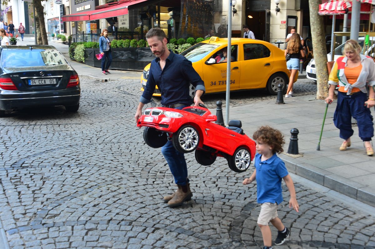 benjamin-harvey-leon-1