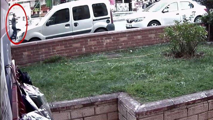 İstanbul'da 'pompalı' dehşet: Sokak ortasında kurşun yağdırdı