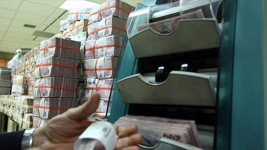 Antalya'da banka müdüründen 100 milyon TL'lik vurgun iddiası! Her yerde aranıyor